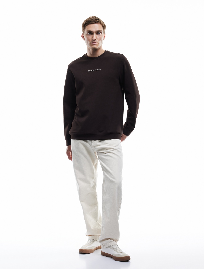   İşleme Detaylı Uzun Kollu Bisiklet Yaka Sweatshirt
