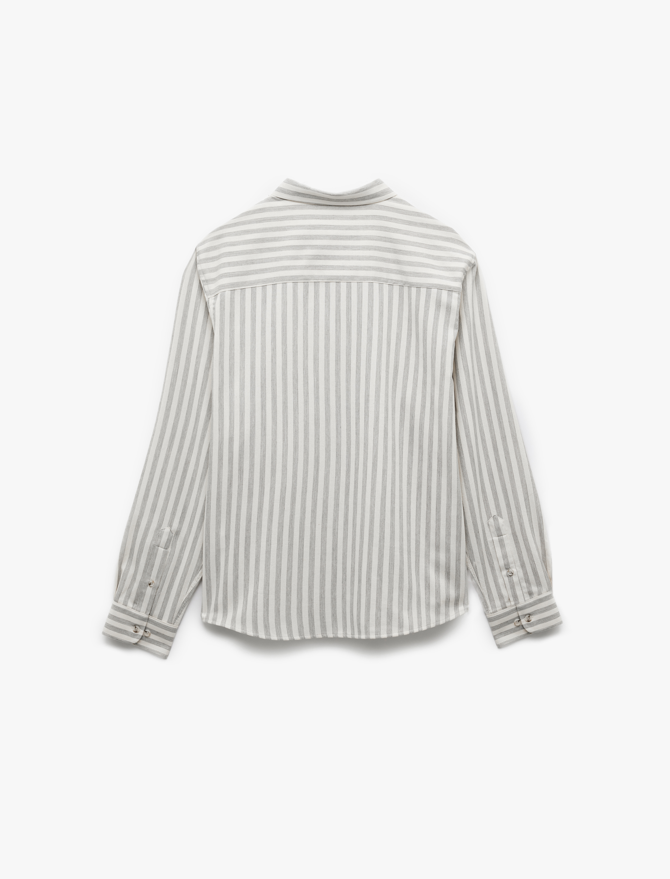   Regular Fit Düğmeli Klasik Yaka Uzun Kollu Gömlek