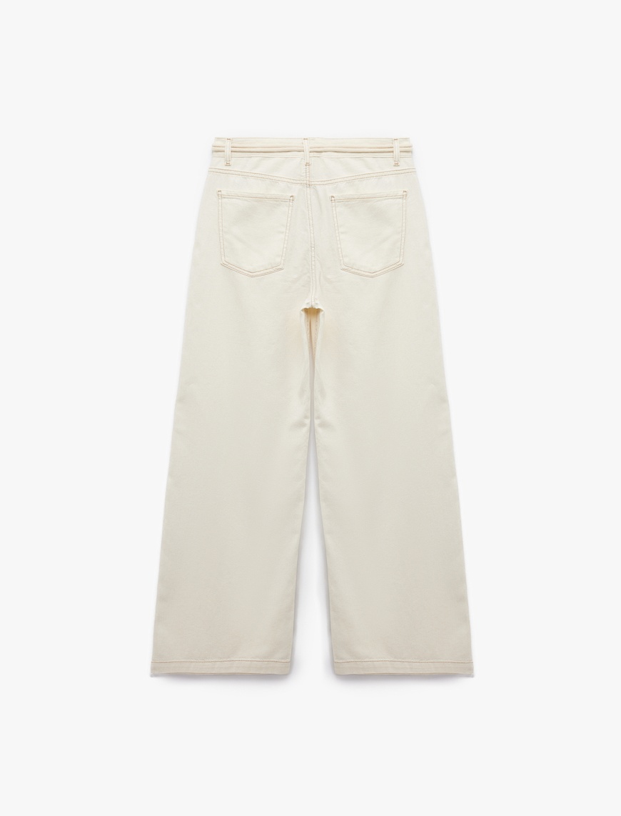   Koton X Şahika Ercümen - Pamuklu Loose Straight Fit Metal Aksesuar Detaylı Kemerli Pantolon