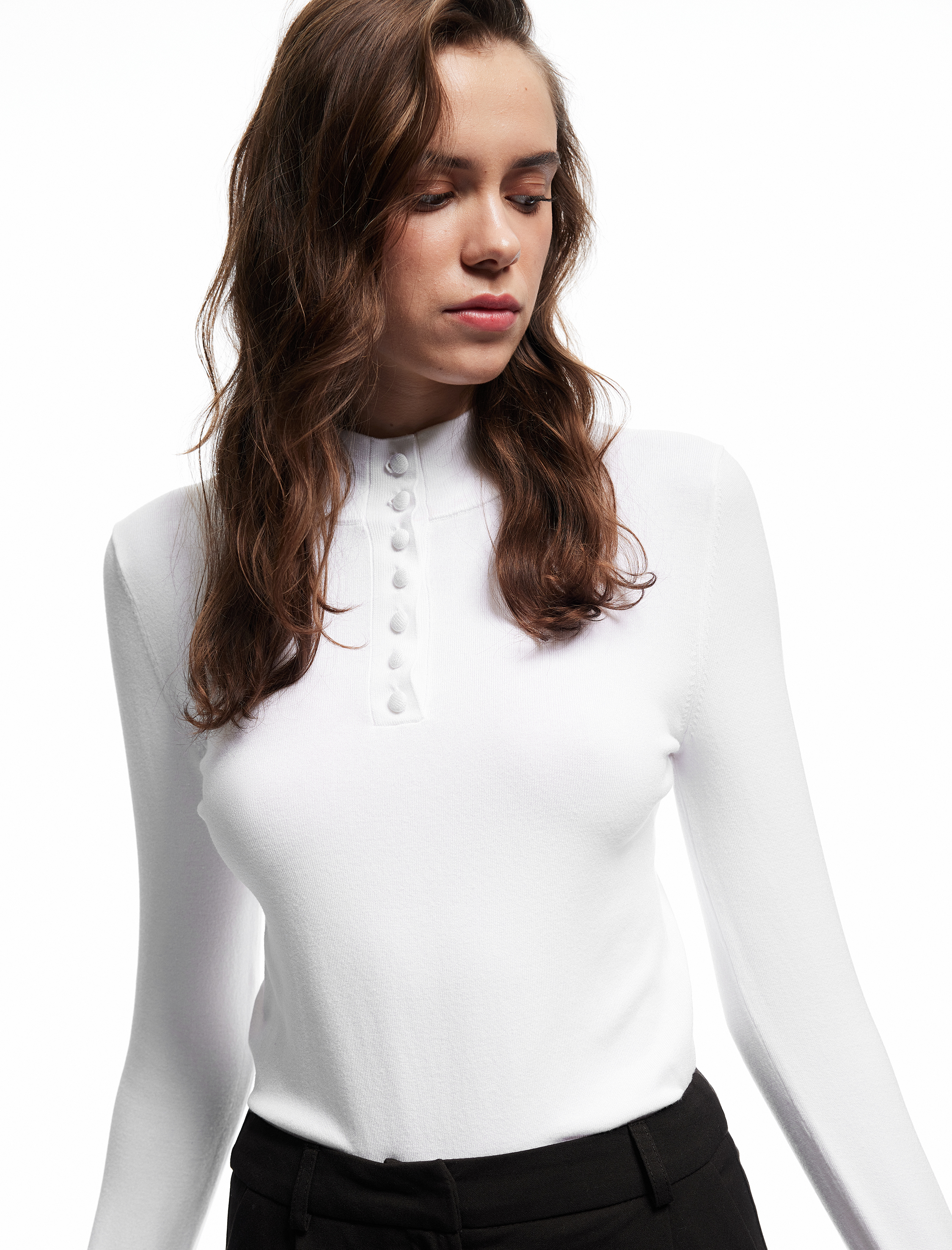   Hafif Dik Yaka Yarım Düğme Detaylı Uzun Kollu Triko Basic Kazak