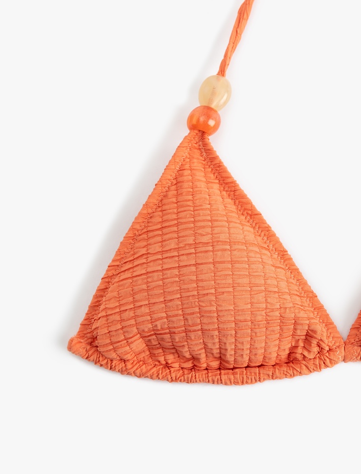  Dokulu Aksesuarlı Üçgen Bikini Üstü