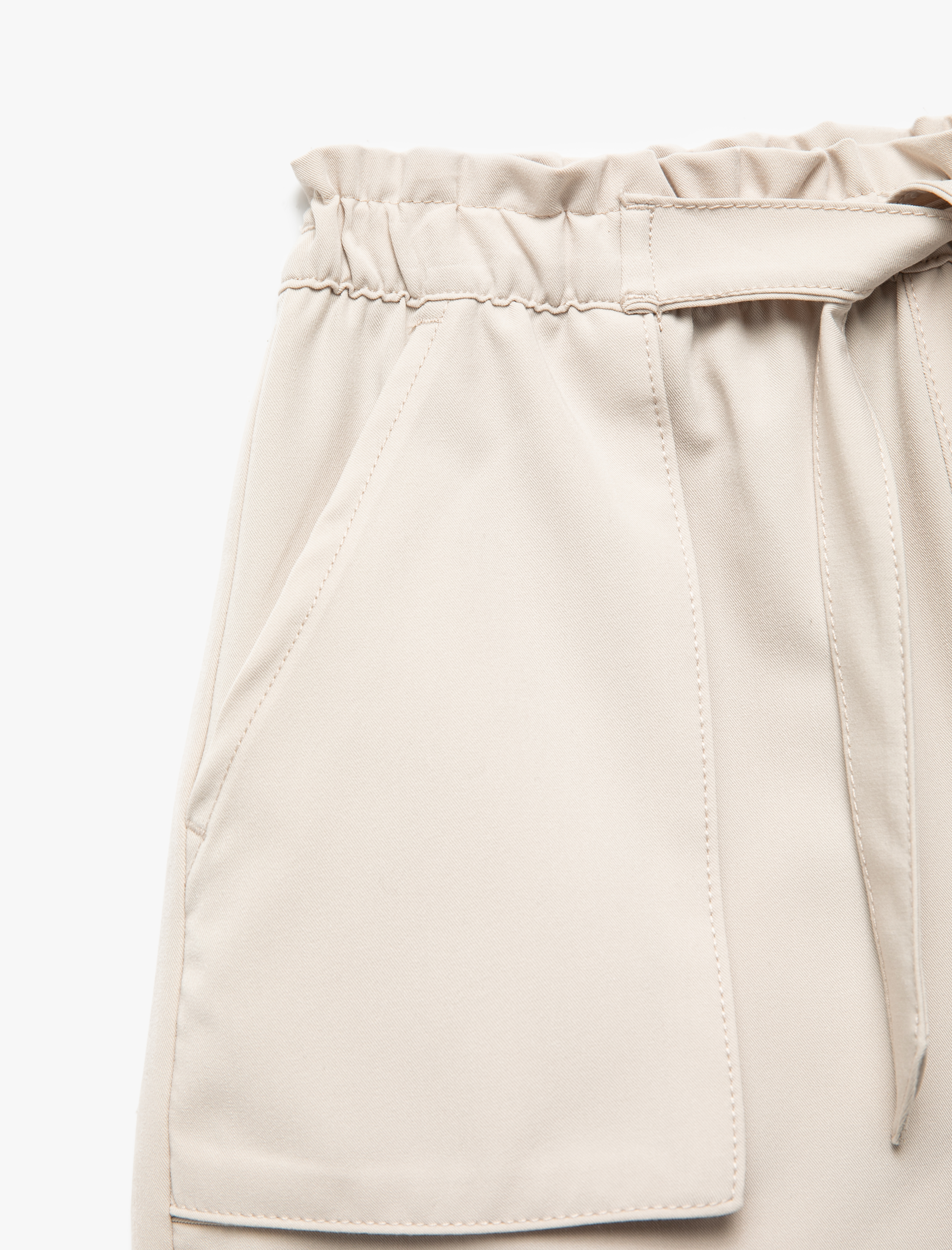  Kız Çocuk Kuşak Detaylı Cepli Beli Lastikli Viskon Karışımlı Şort