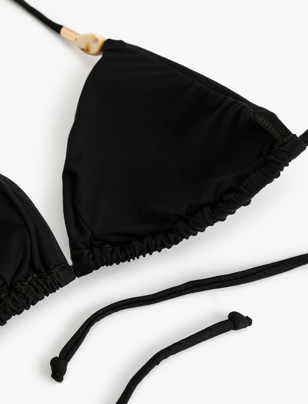 Aksesuarlı Üçgen Bikini Üstü_2