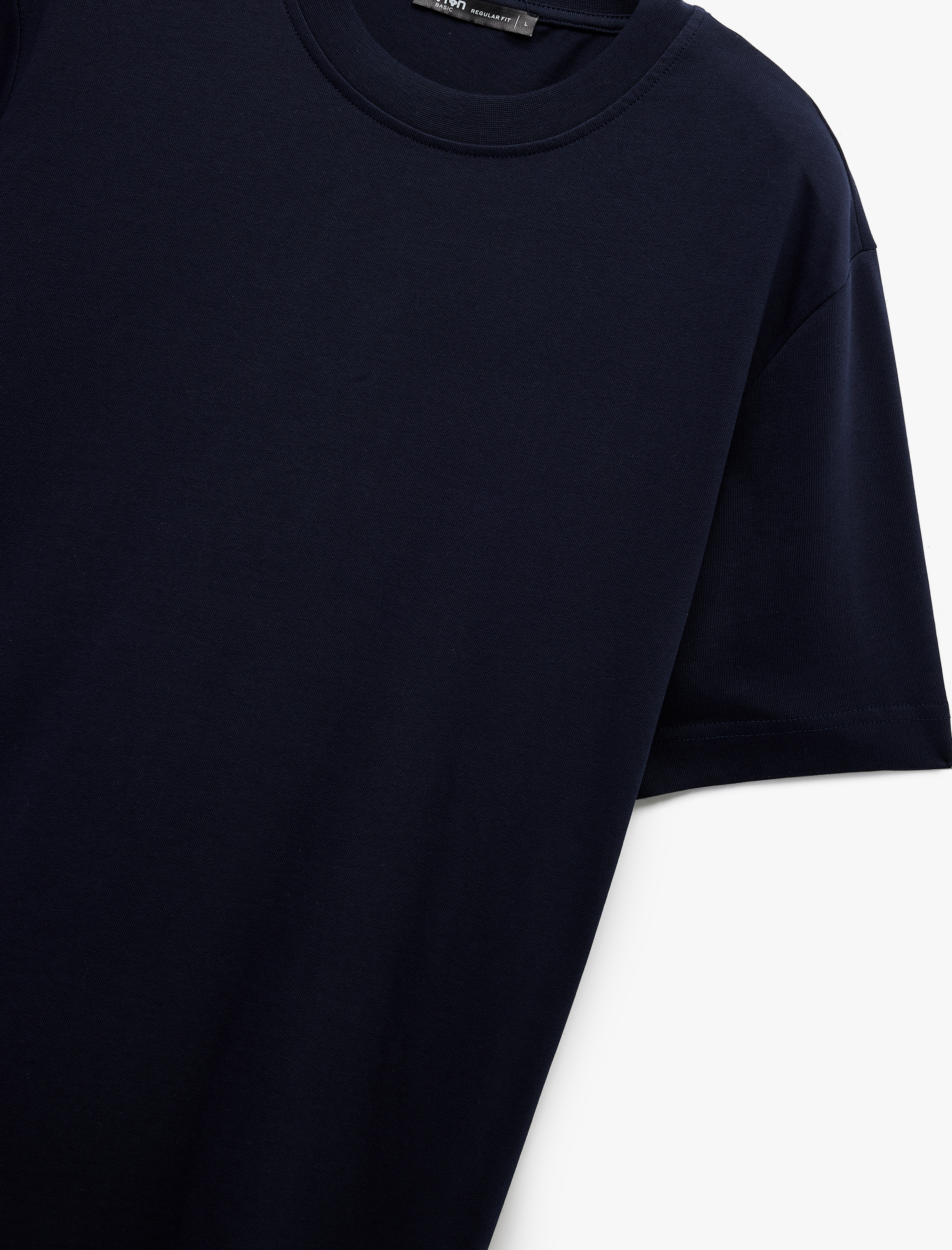   Pamuklu Kısa Kollu Regular Fit Bisiklet Yaka Basic Tişört