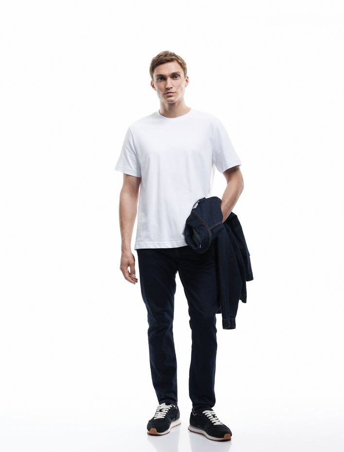  Pamuklu Kısa Kollu Regular Fit Bisiklet Yaka Basic Tişört