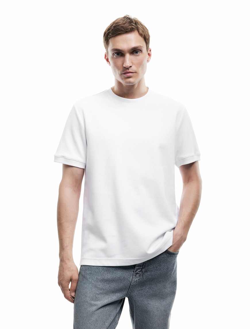   Pamuklu Kısa Kollu Regular Fit Bisiklet Yaka Basic Tişört