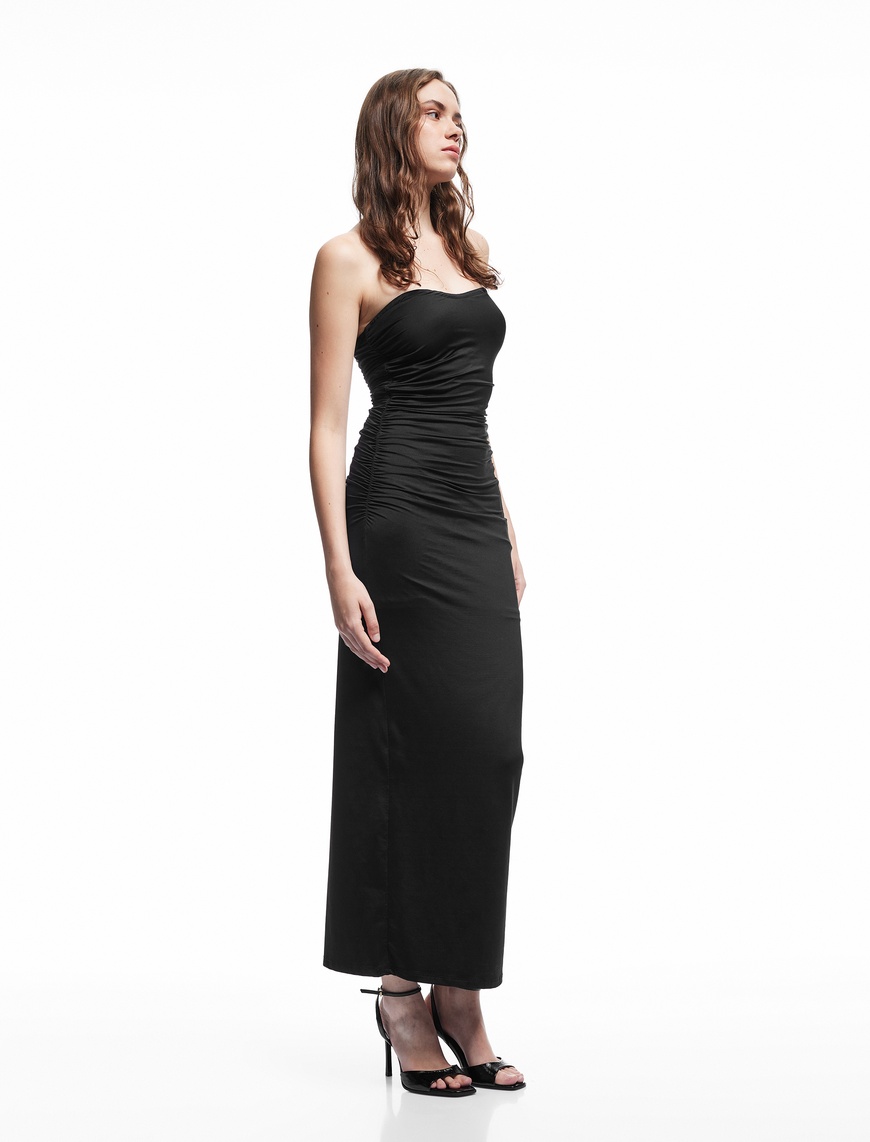   Astarlı Slim Fit Büzgülü Drape Detaylı Straplez Elbise