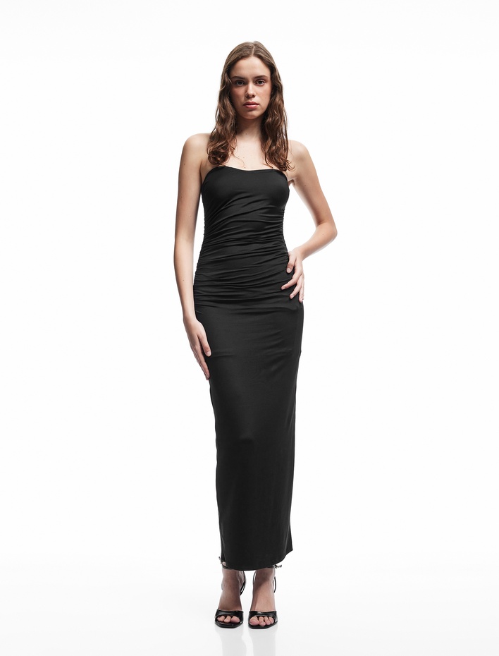 Astarlı Slim Fit Büzgülü Drape Detaylı Straplez Elbise