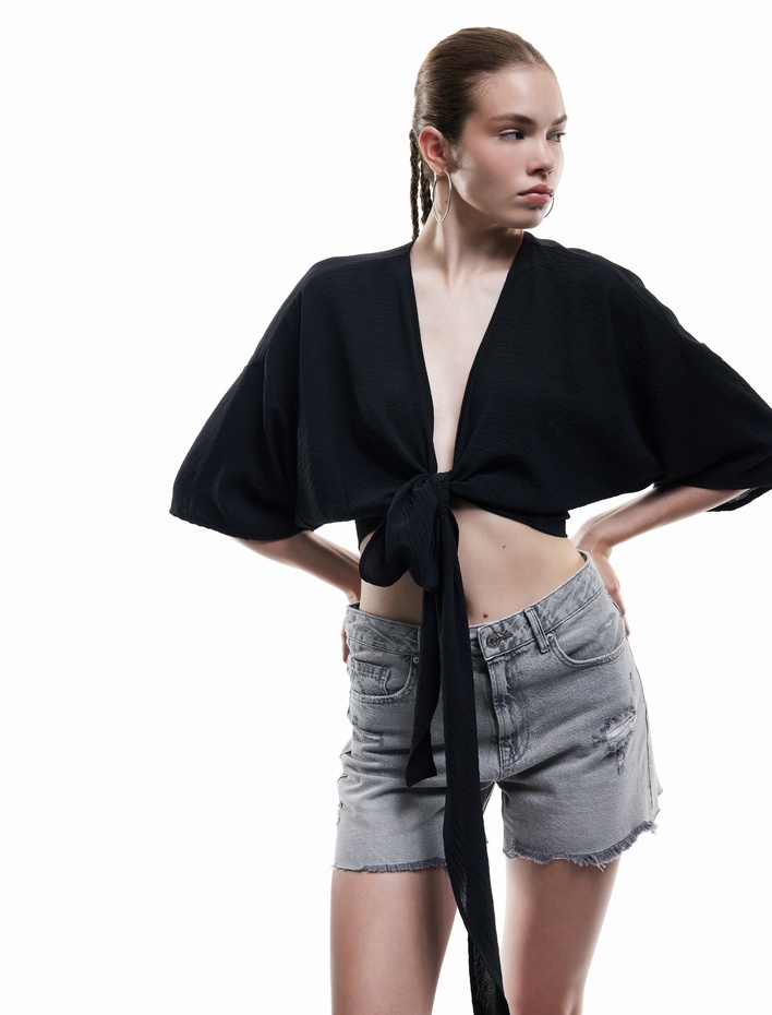  Kısa Kollu Kruvaze Yaka Bağlama Detaylı Oversize Kimono
