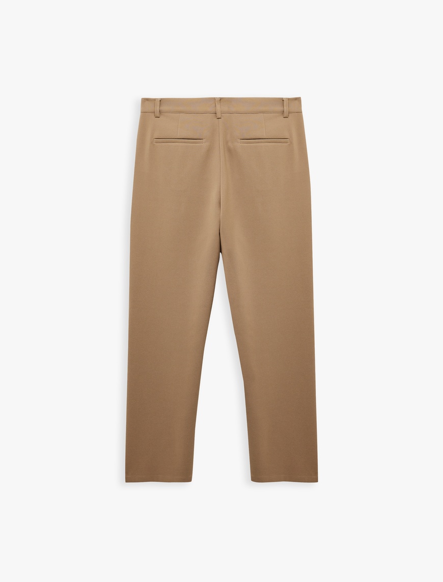   Pileli Oversize Cep Detaylı Kumaş Pantolon