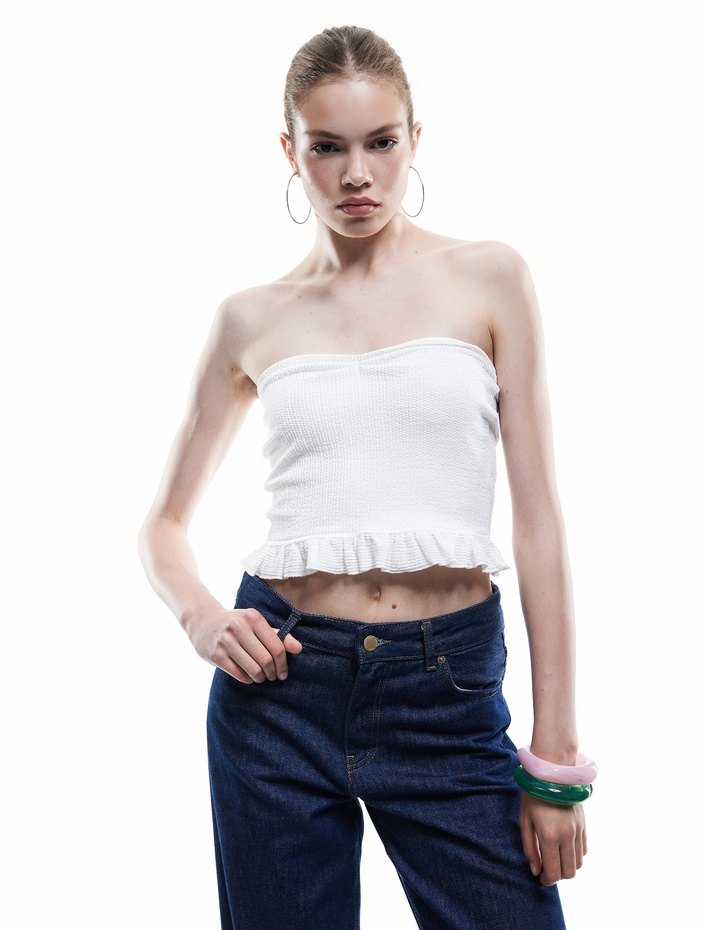  Bürümcük Kolsuz Volanlı Slim Fit Straplez Bluz