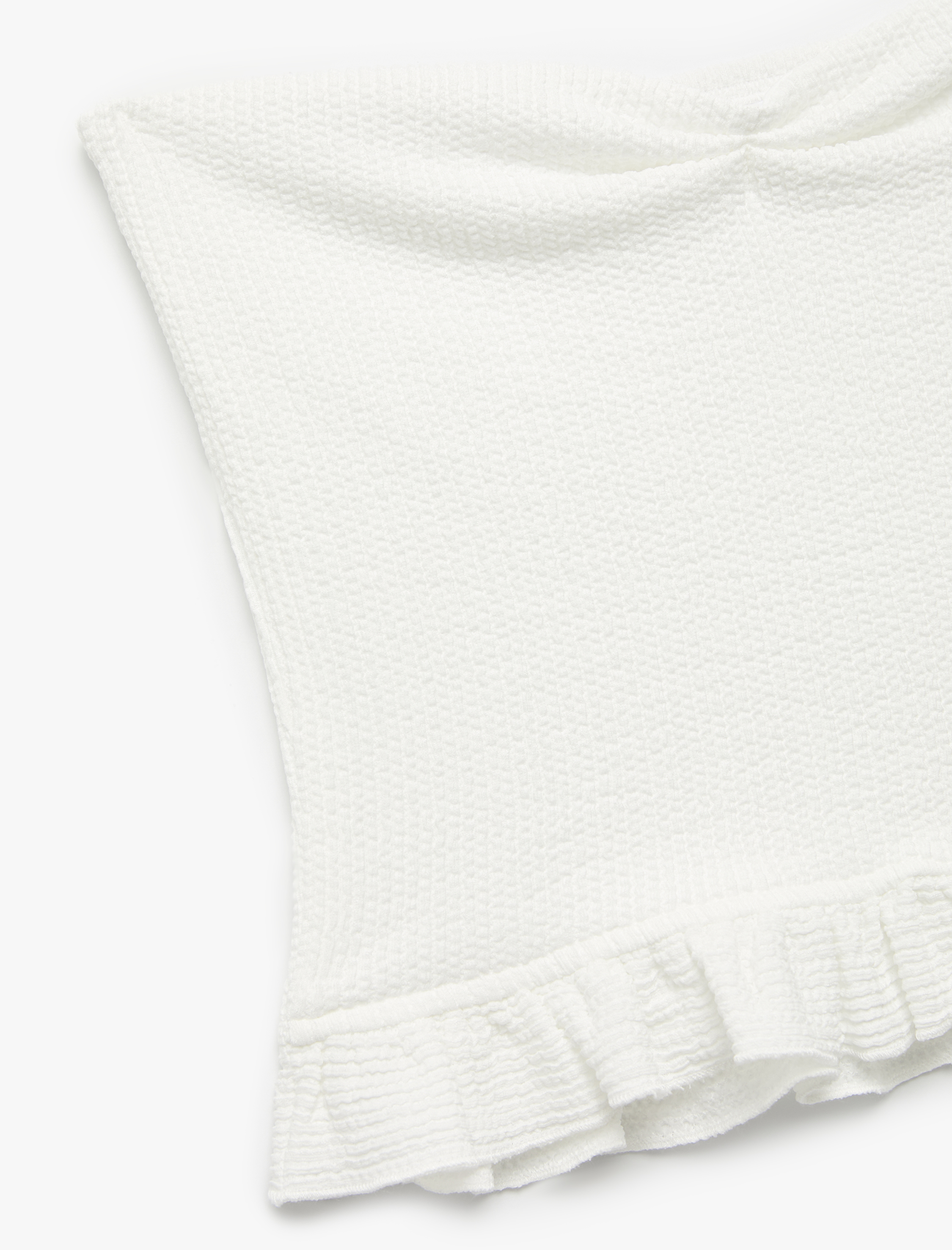   Bürümcük Kolsuz Volanlı Slim Fit Straplez Bluz