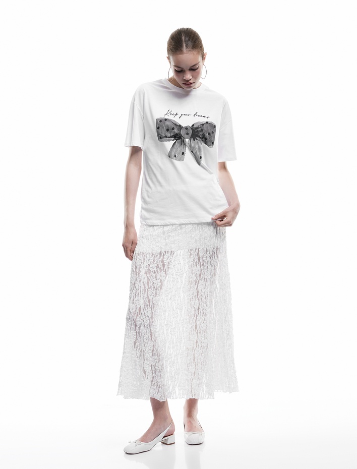  Pamuklu Kısa Kollu Bisiklet Yaka Fiyonk Baskılı Oversize Tişört