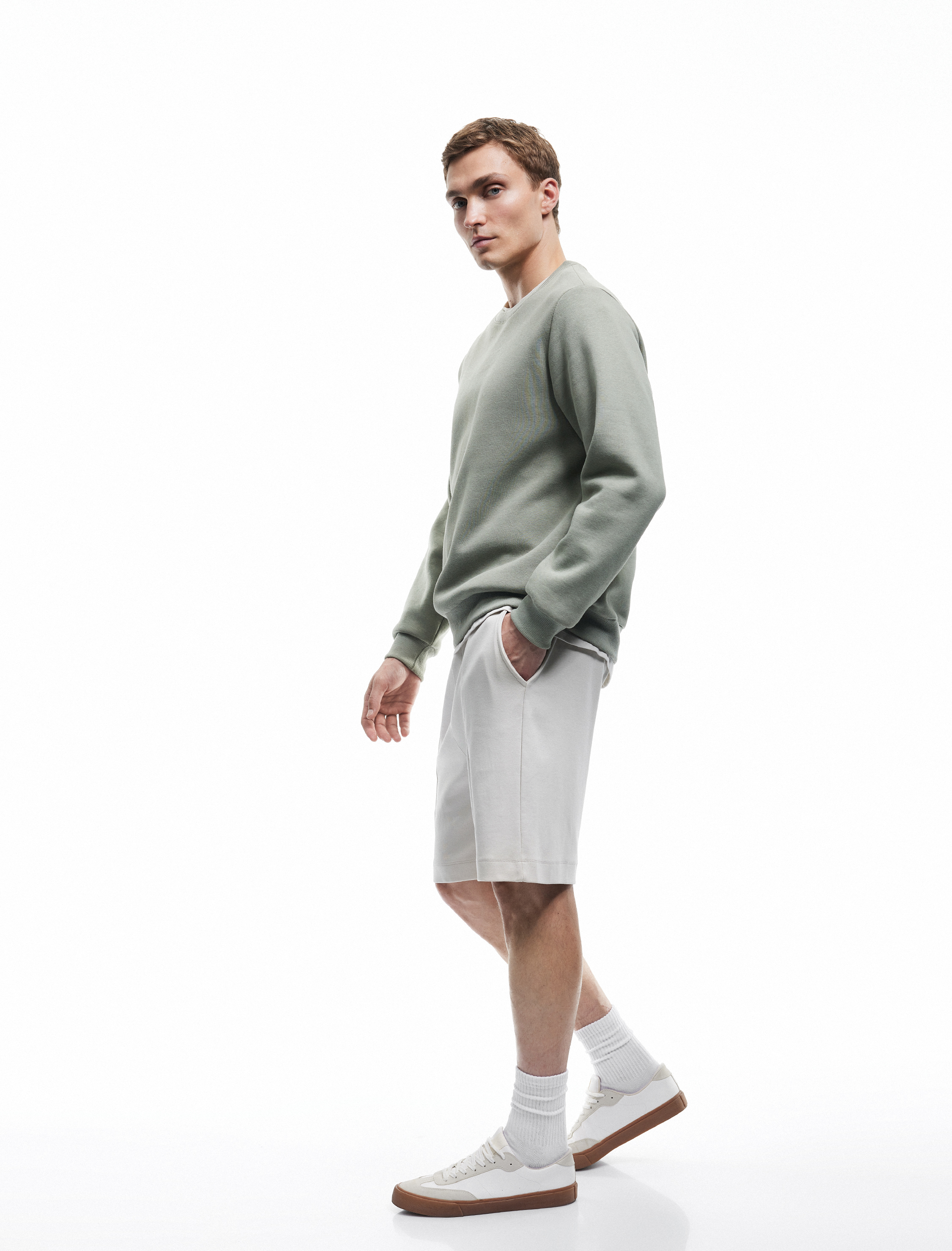   Dikiş Detaylı Cepli Pamuklu Beli Bağcıklı Bermuda Şort