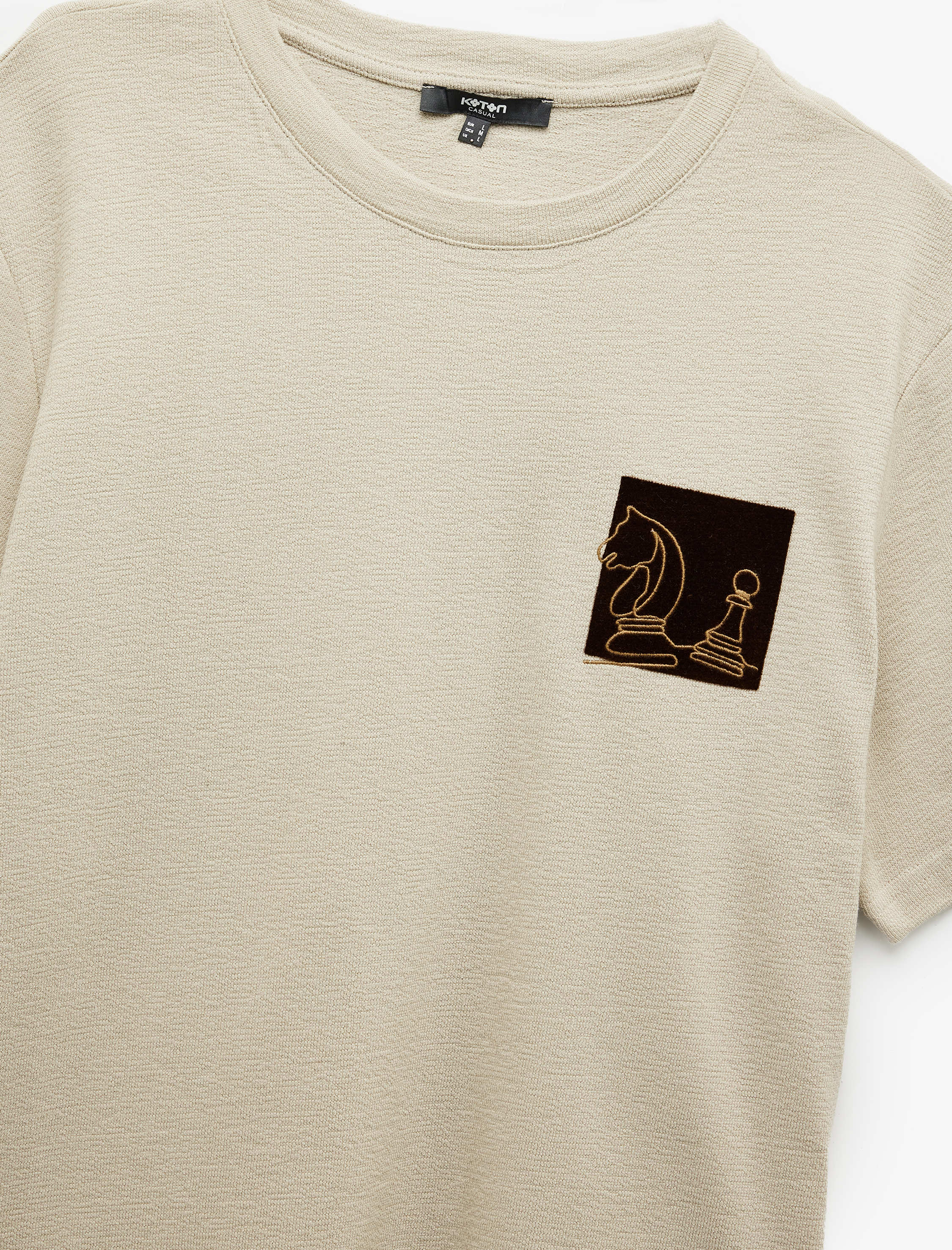   Kısa Kollu Regular Fit Pamuklu Bisiklet Yaka İşlemeli Tişört