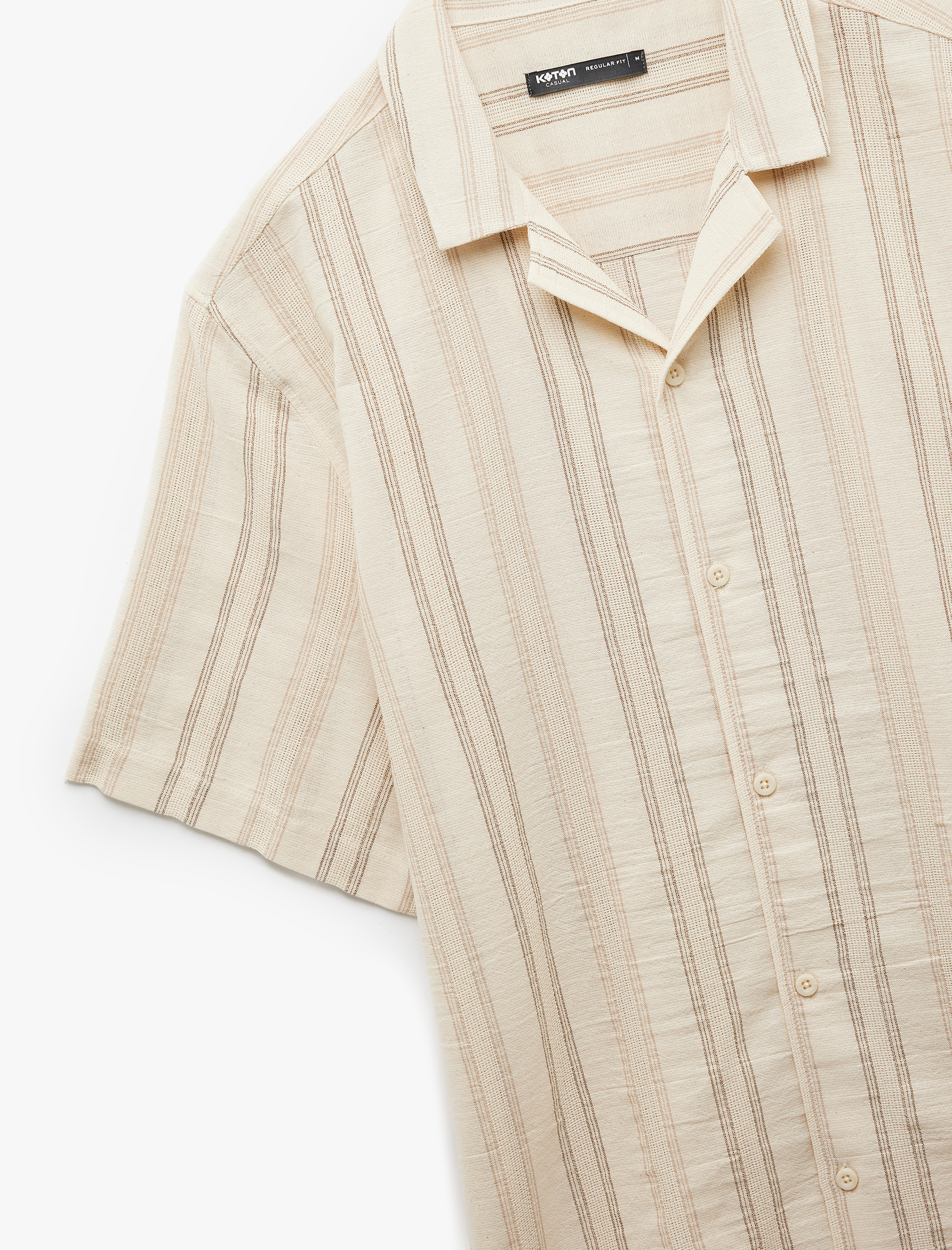   Pamuklu Kısa Kollu Düğmeli Regular Fit Devrik Yaka Gömlek