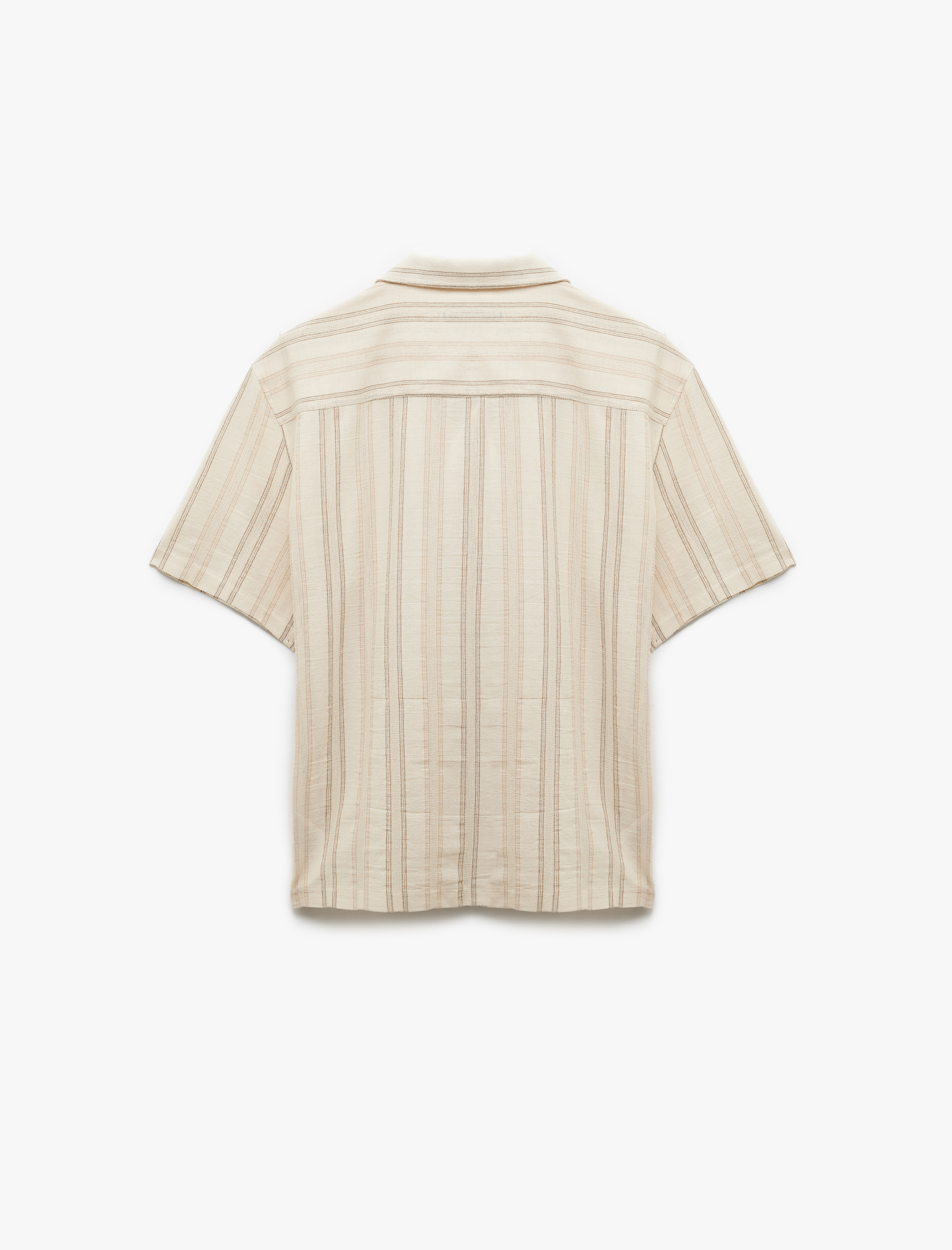   Pamuklu Kısa Kollu Düğmeli Regular Fit Devrik Yaka Gömlek