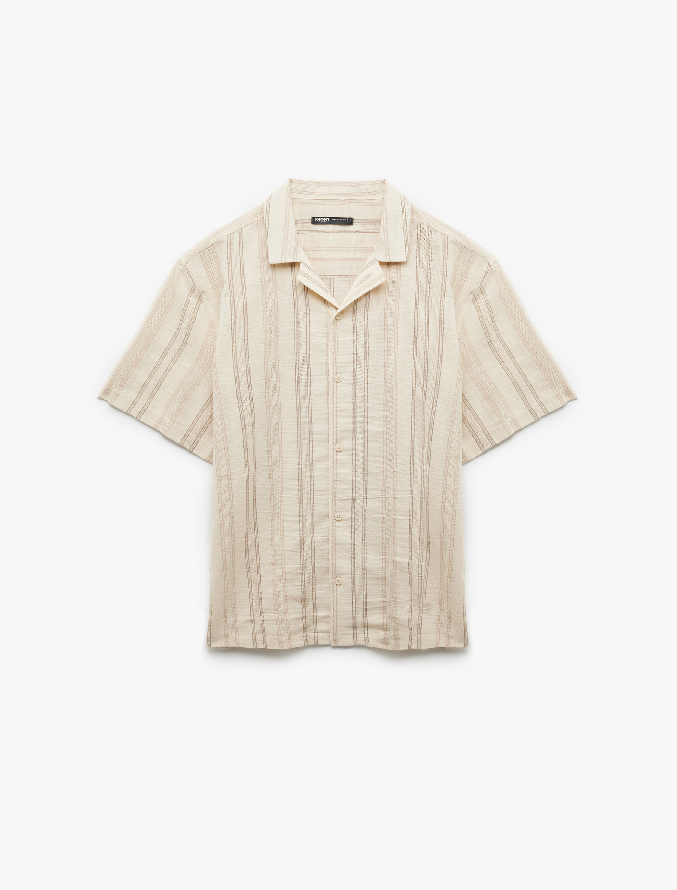   Pamuklu Kısa Kollu Düğmeli Regular Fit Devrik Yaka Gömlek