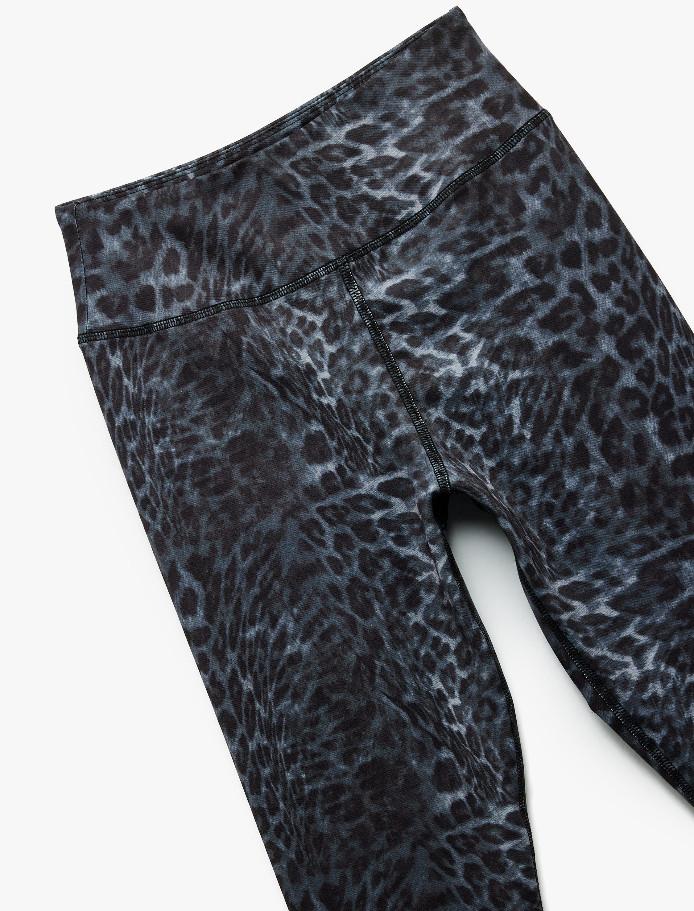 Yüksek Bel Dar Kesim Leopar Desenli Spor Tayt