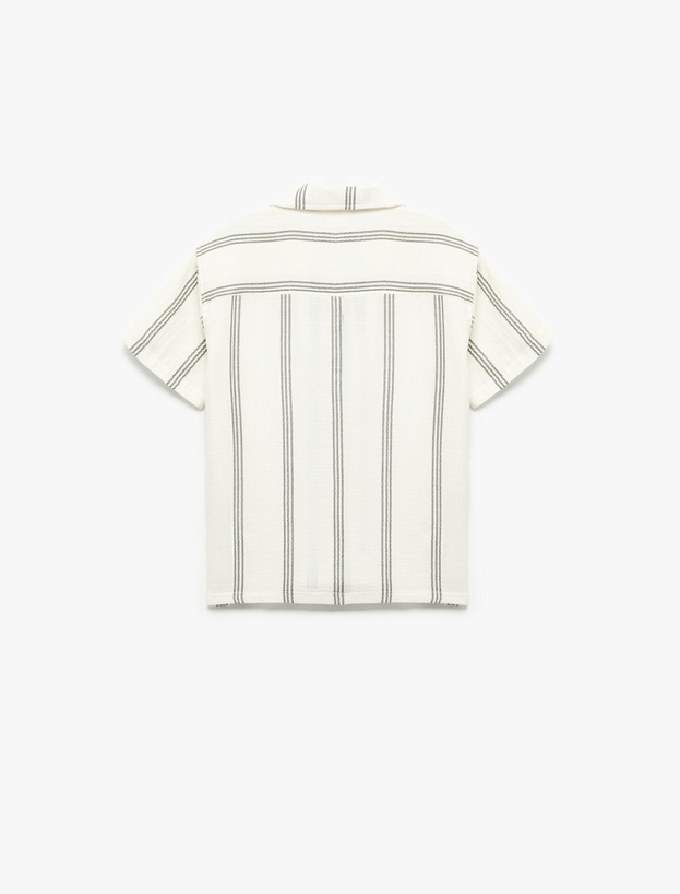 Pamuklu Kısa Kollu Oversize Çizgili Gömlek_1