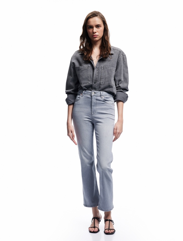 Yüksek Bel Dar Kalıp Düğmeli Cepli İspanyol Paça Crop Jean Pantolon - Flare Jeans_0