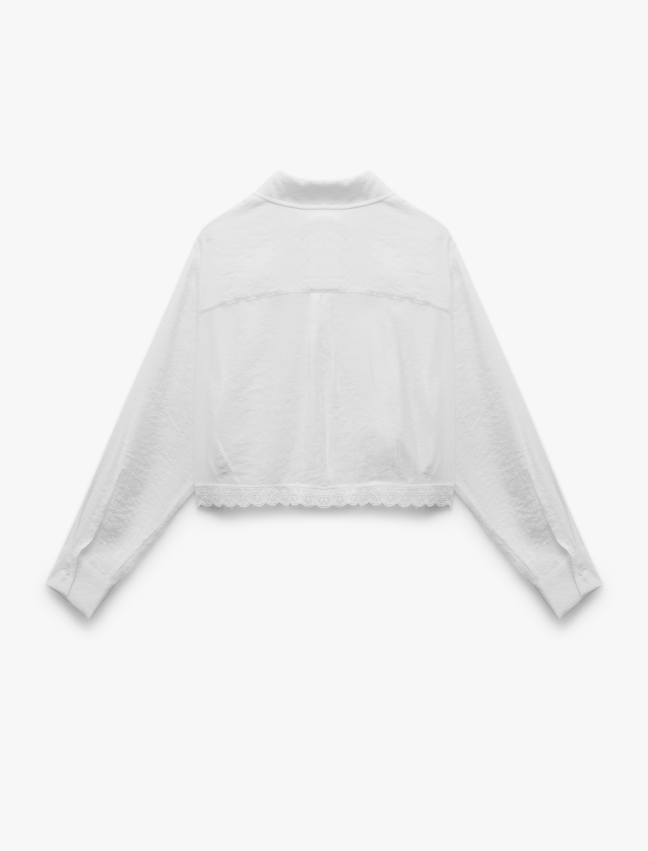   Klasik Yaka Uzun Kollu Etek Ucu Fistolu Brode Detaylı Gömlek