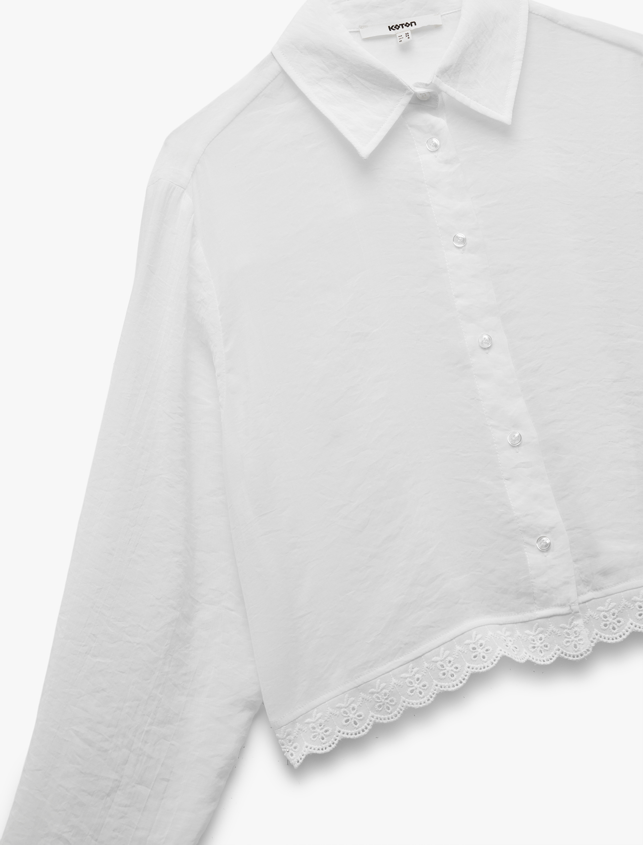   Klasik Yaka Uzun Kollu Etek Ucu Fistolu Brode Detaylı Gömlek