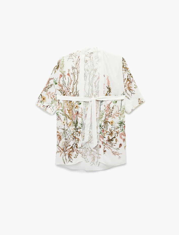  Viskon Kumaş Kuşak Detaylı 3/4 Geniş Kollu Çiçekli Kimono Ceket