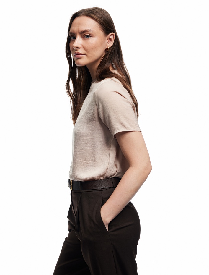  Aerobin Kumaş Kısa Kollu Bisiklet Yaka Saten Bluz