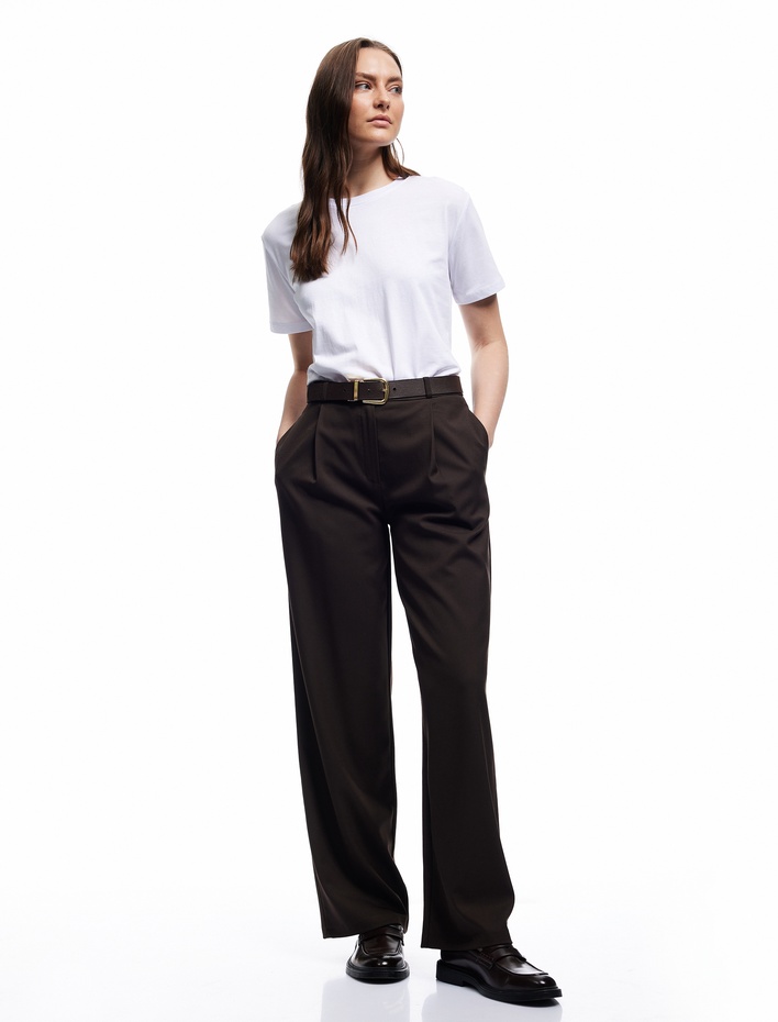  Pamuklu Kısa Kollu Bisiklet Yaka Basic Tişört