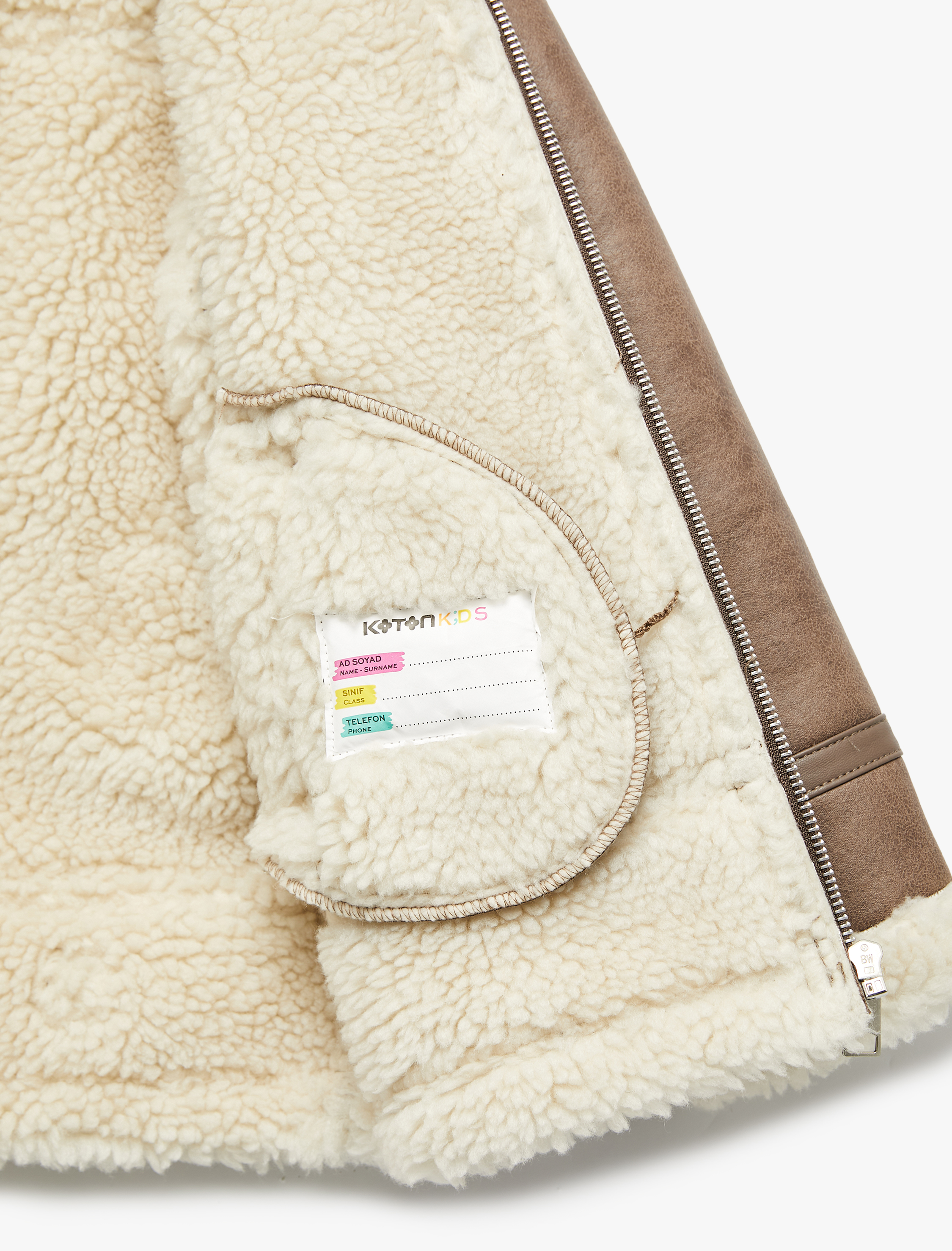  Erkek Çocuk Peluş Yaka Uzun Kollu Cepli Fermuarlı Suni Deri Ceket