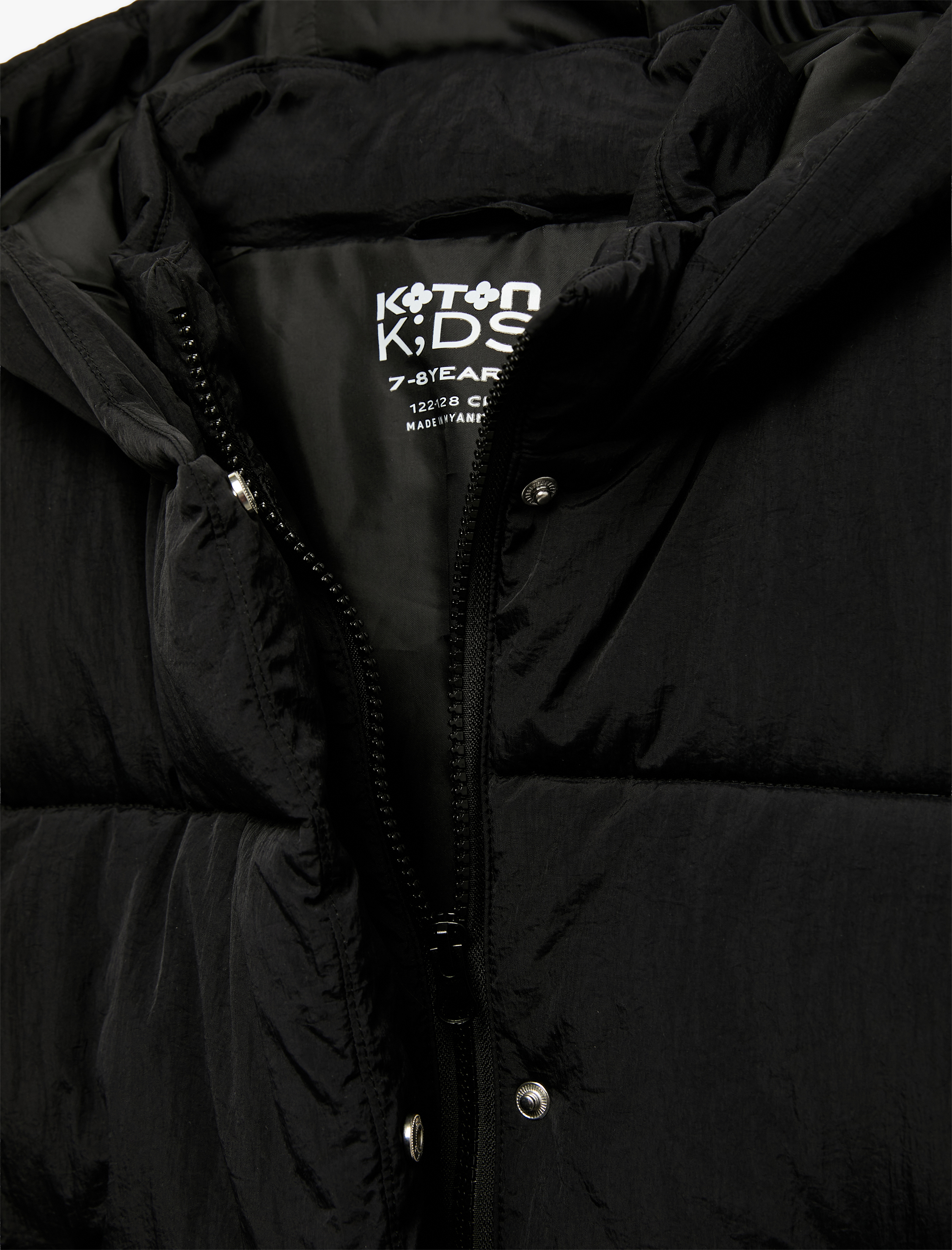  Kız Çocuk Uzun Kollu Kapşonlu Şişme Mont