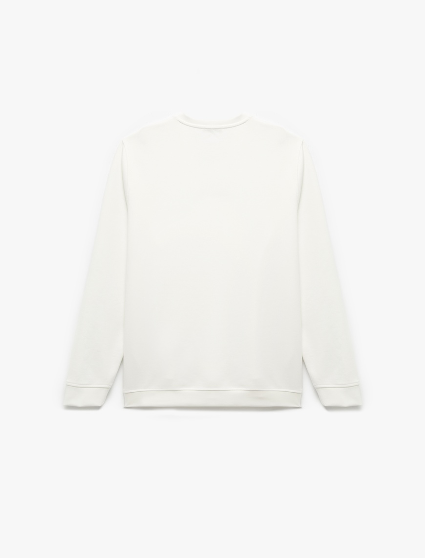   İşleme Detaylı Uzun Kollu Bisiklet Yaka Sweatshirt