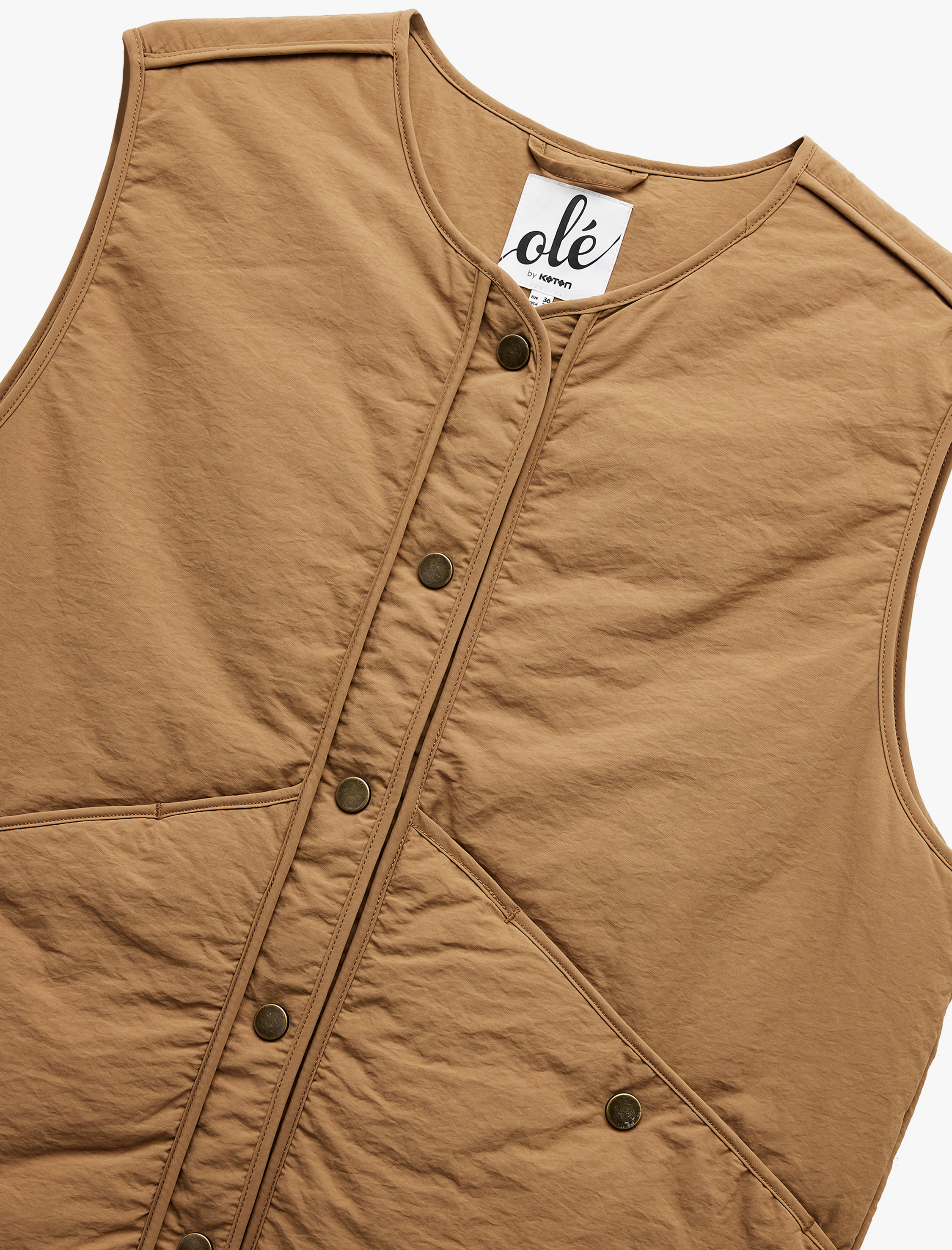 Yuvarlak Yaka Çıtçıt Düğmeli Kolsuz Yelek