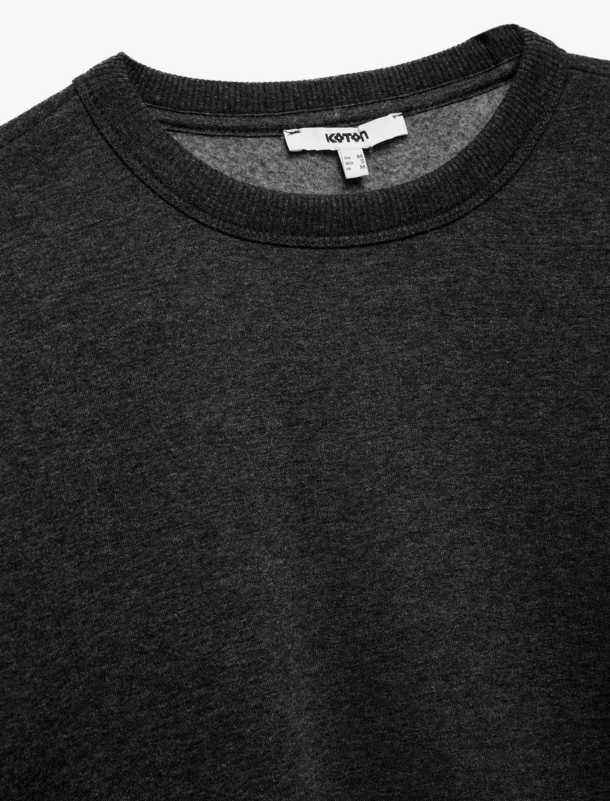   Şardonlu Uzun Kollu Bisiklet Yaka Oversize Sweatshirt