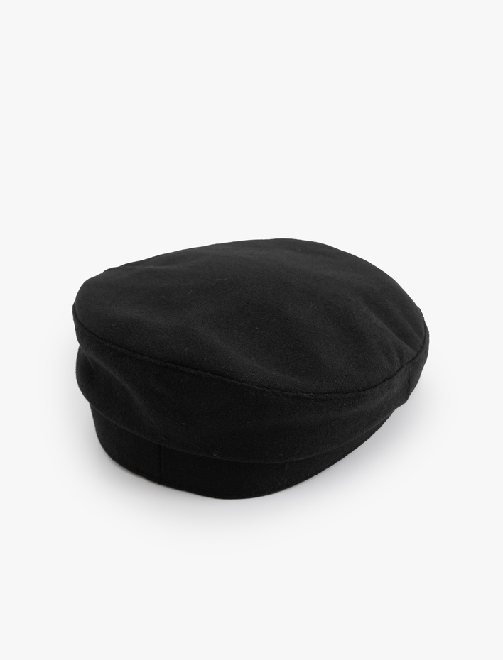 Kadın Suni Deri Detaylı Kasket Şapka