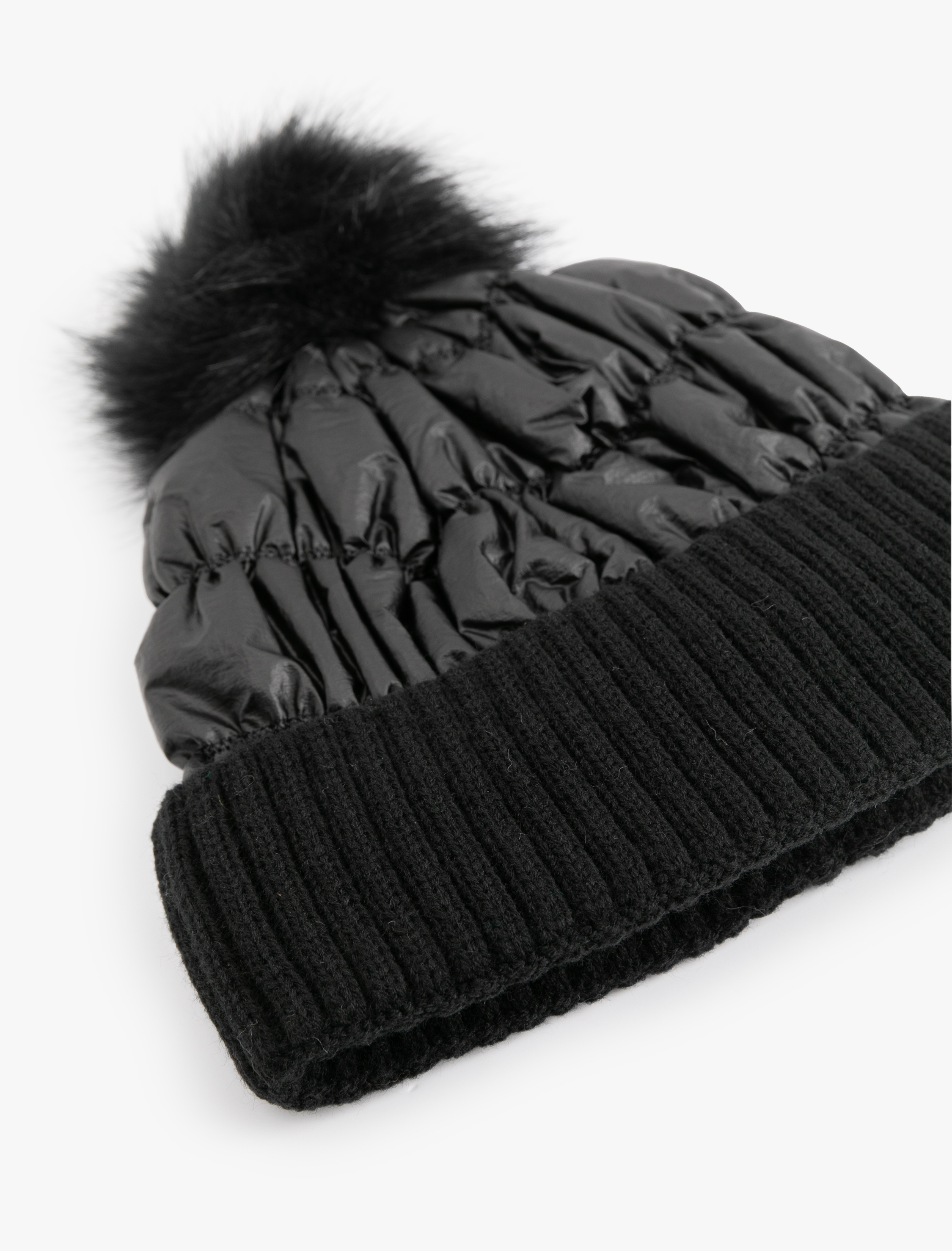  Kadın Pon Pon Detaylı Katlı Şişme Bere