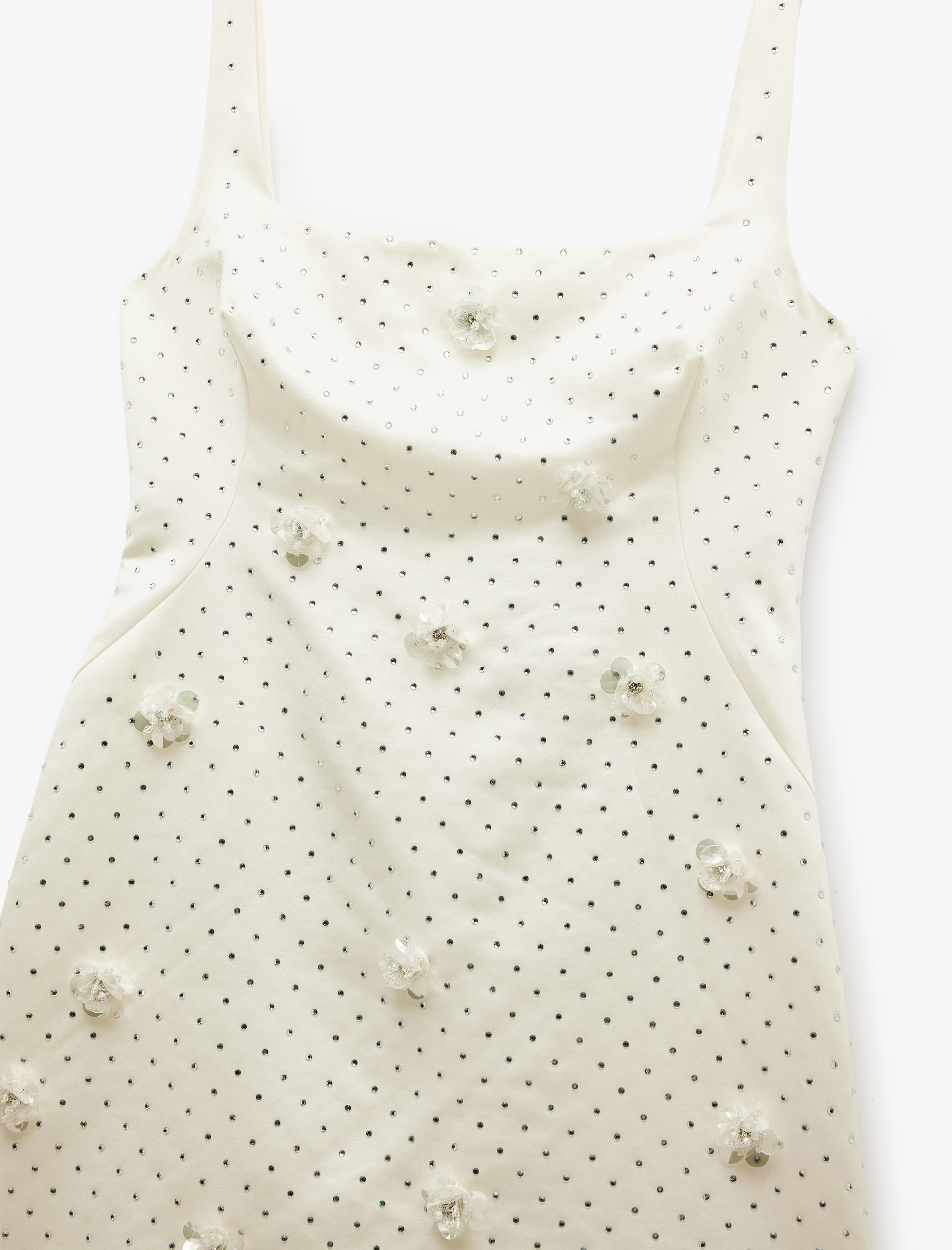   Kare Yaka Kolsuz Aplike Çiçek Detaylı Saten Dar Kesim Taşlı Mini Abiye Elbise