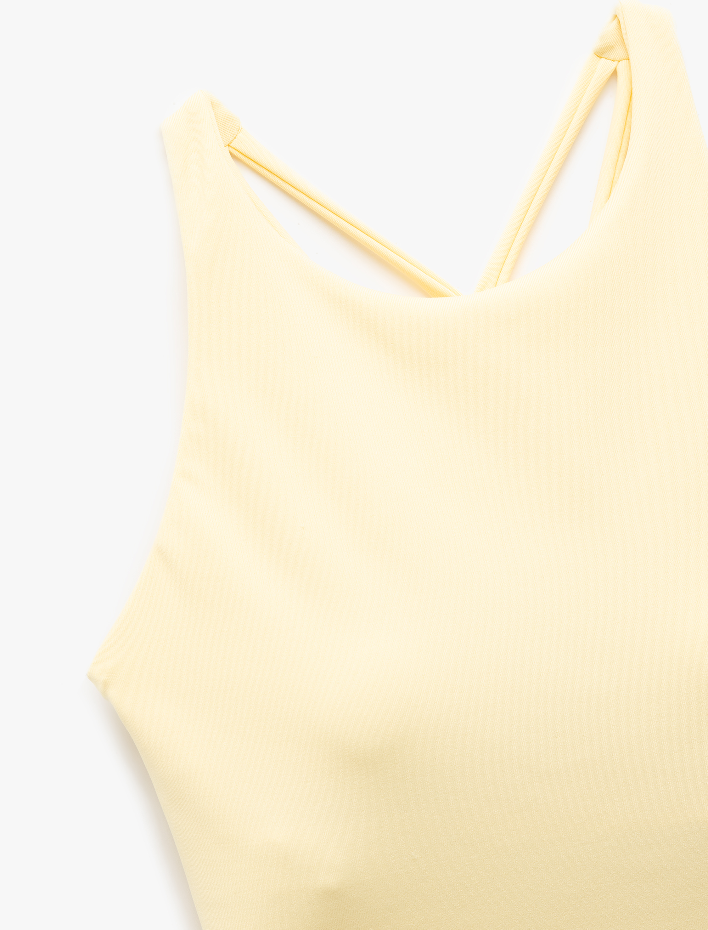   Kolsuz Sırt Detaylı U Yaka Sporcu Sütyeni