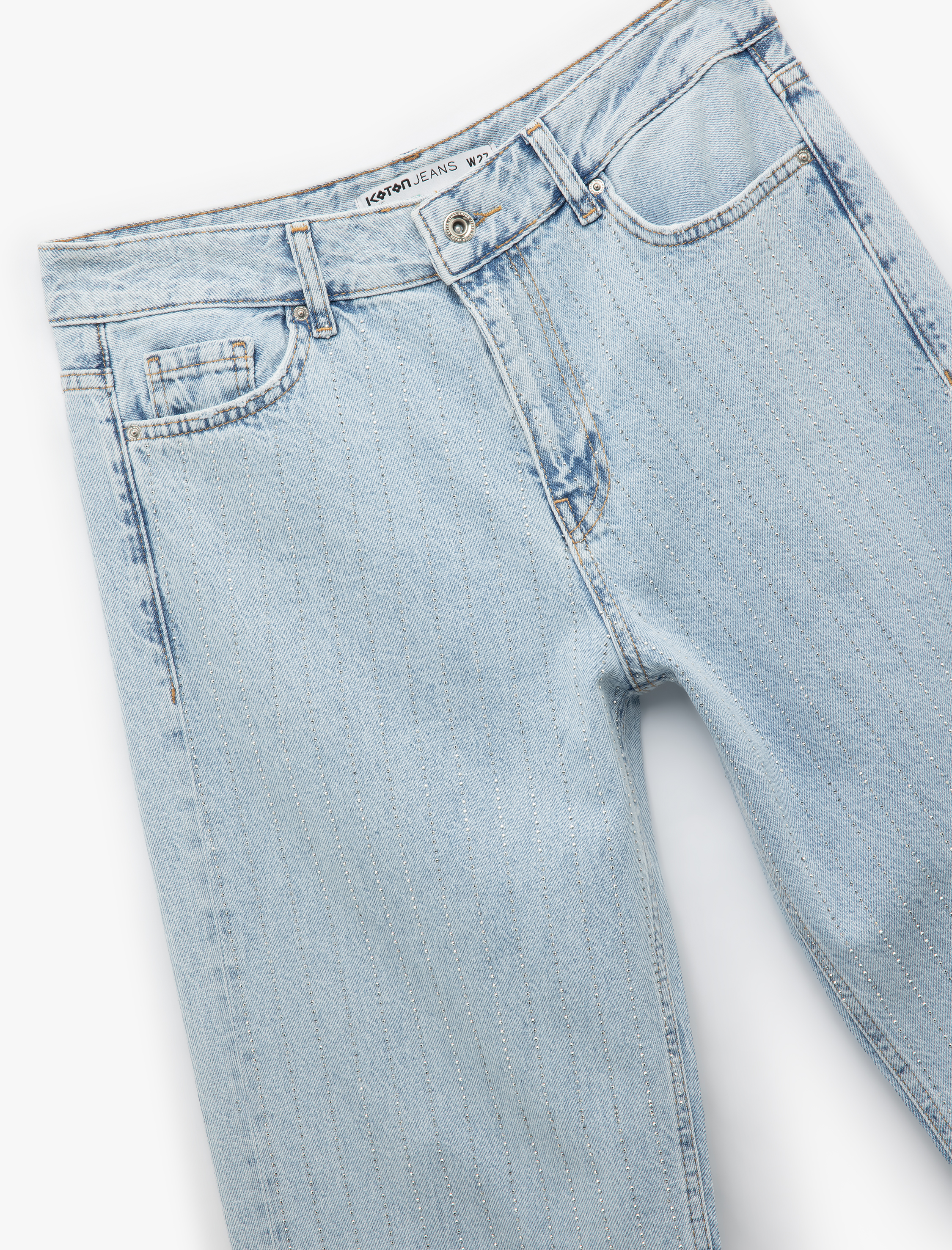   Taş Detaylı Düz Paça Cepli Düğmeli Straight Jean Pantolon - Straight Jeans