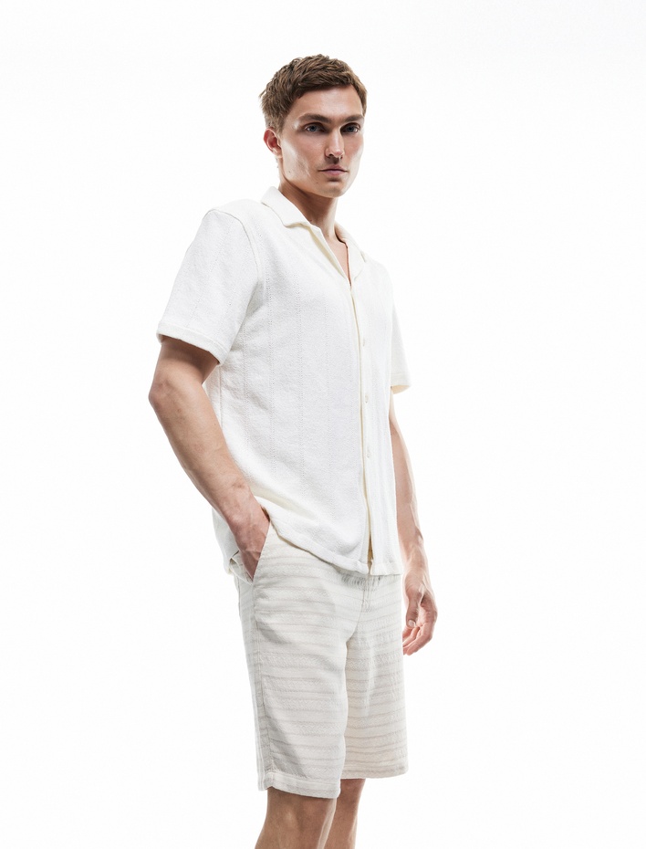  Pamuklu Cep Detaylı Desenli Beli Bağcıklı Şort