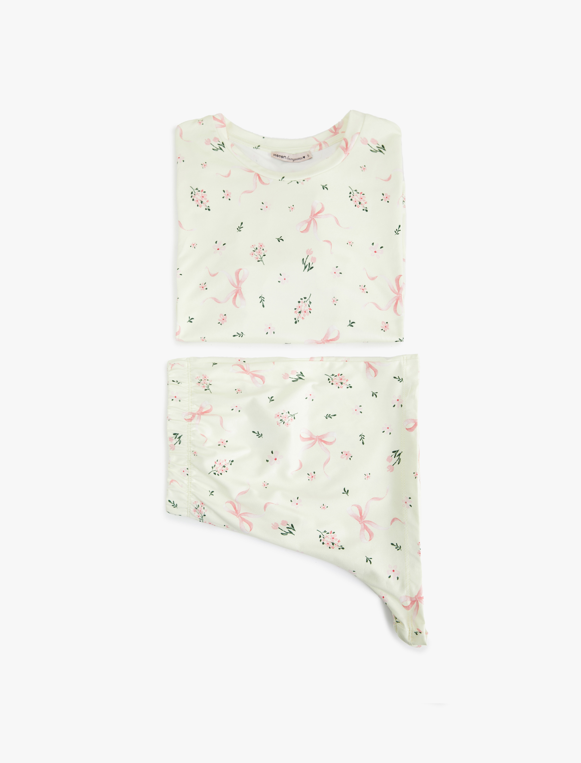   Kısa Kollu Bisiklet Yaka Çiçekli Şortlu Pijama Takımı