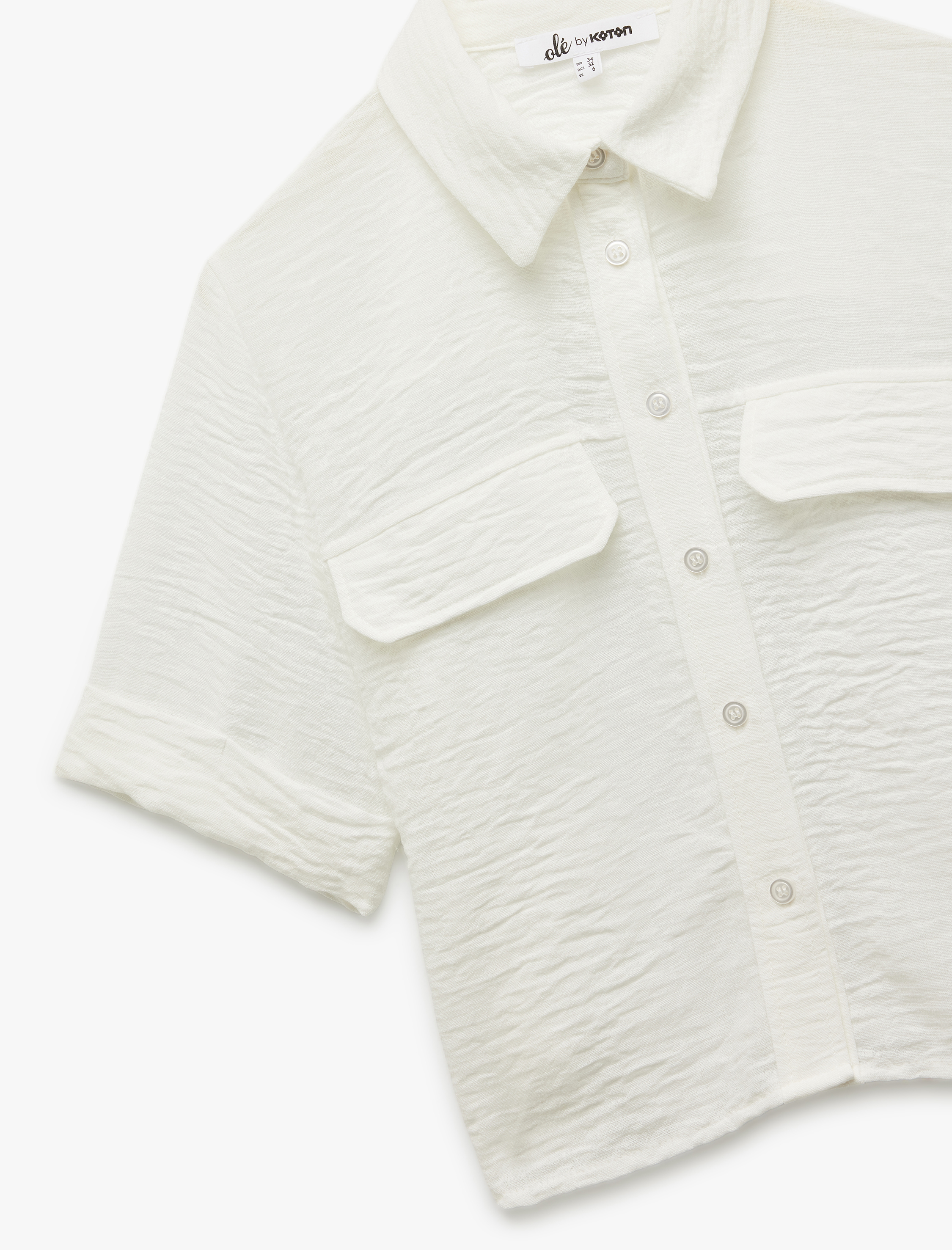   Klasik Yaka Kapaklı Cep Detaylı Yarım Kollu Rahat Kesim Crop Gömlek