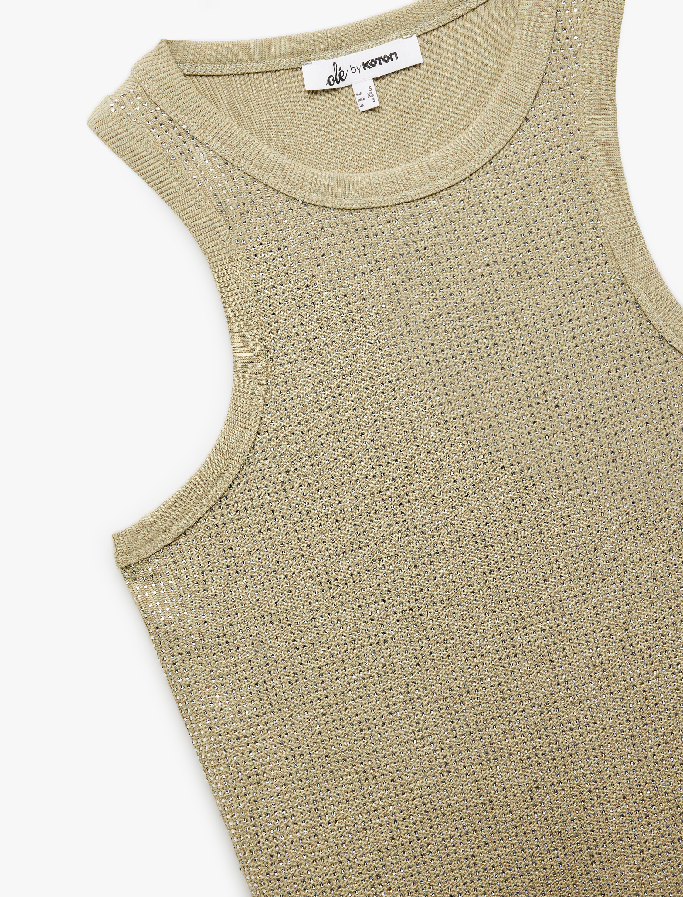   Pamuklu Taş Detaylı Dar Kesim Kolsuz Bisiklet Yaka Bluz