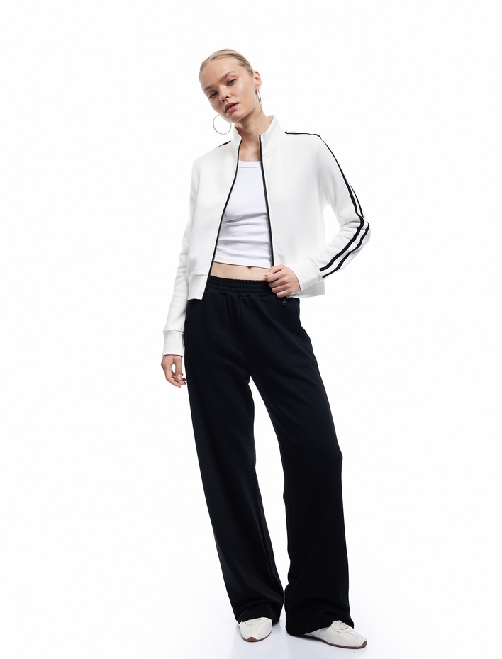  Şardonlu Uzun Kollu Dar Kesim Dik Yaka Fermuarlı Çizgili Sweatshirt