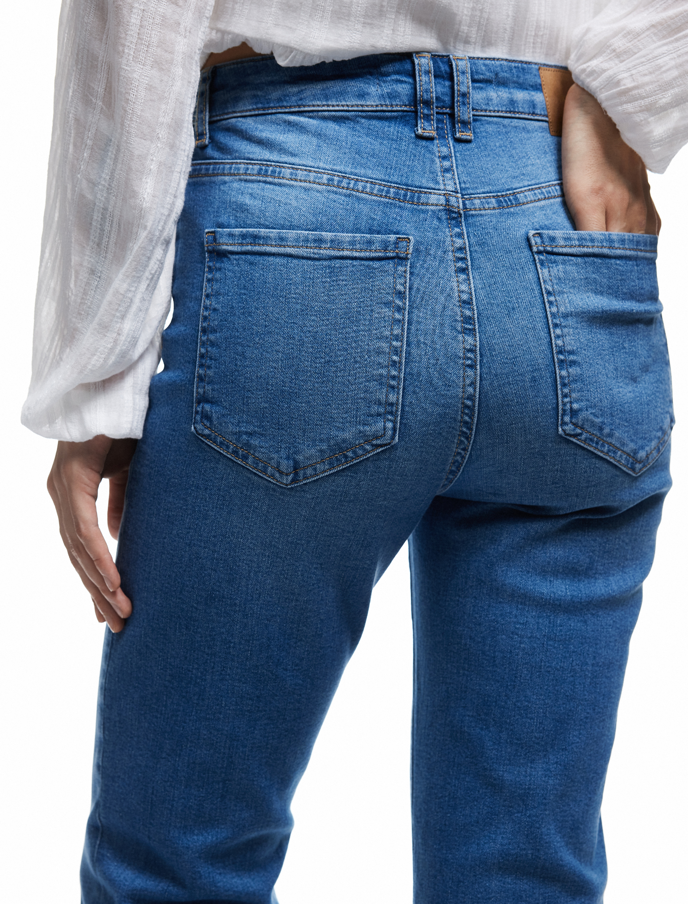   Yüksek Bel Dar Kalıp Düğmeli Cepli İspanyol Paça Crop Jean Pantolon - Flare Jeans