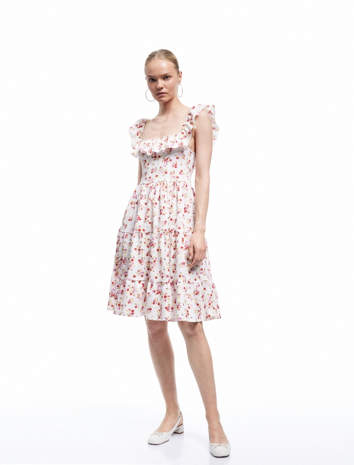  Kare Yaka Kolsuz Çiçekli Fırfırlı Mini Elbise