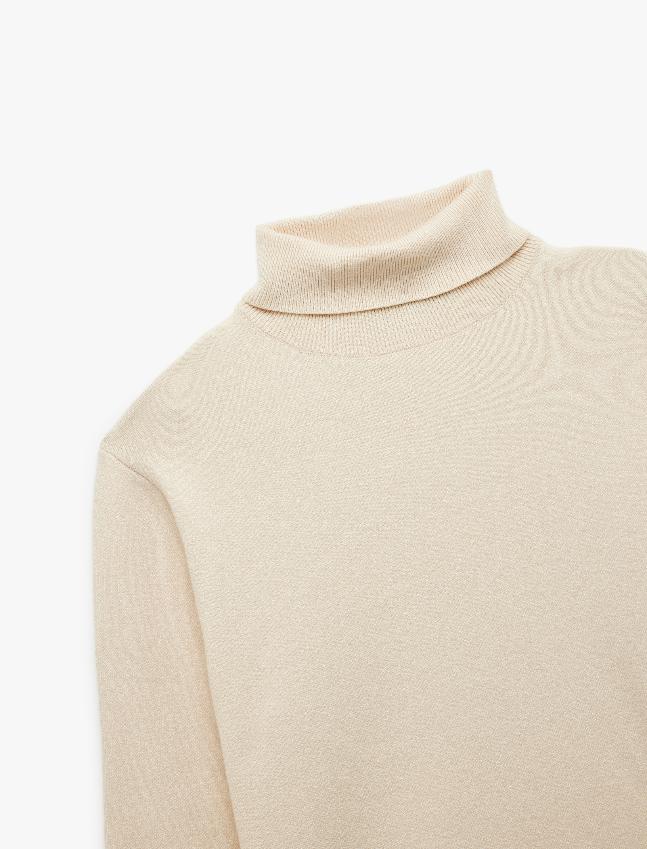   Uzun Kollu Basic Boğazlı Triko Kazak