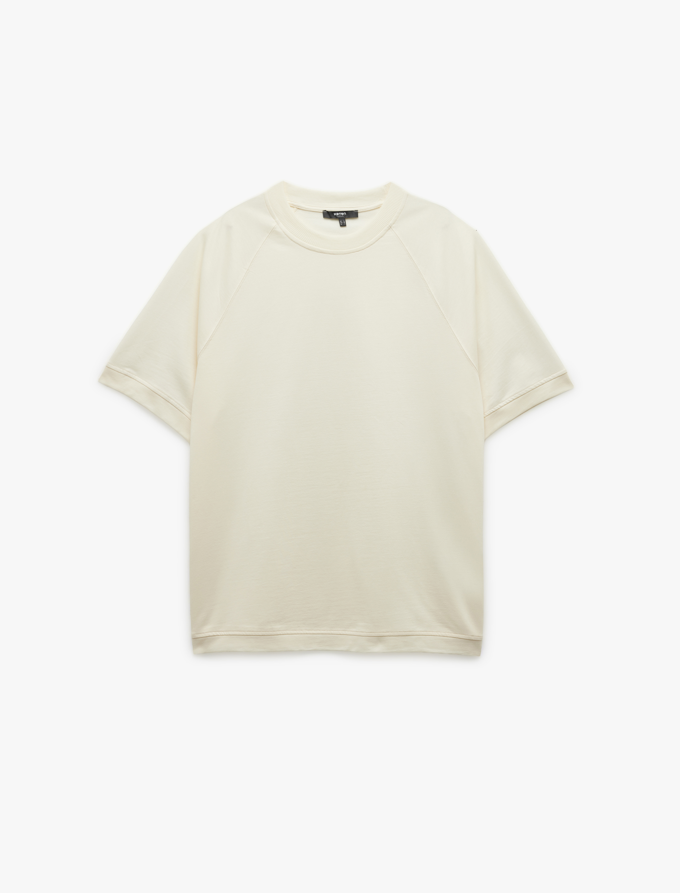   Kısa Kollu Pamuklu Dikiş Detaylı Tok Kumaş Regular Fit Bisiklet Yaka Tişört