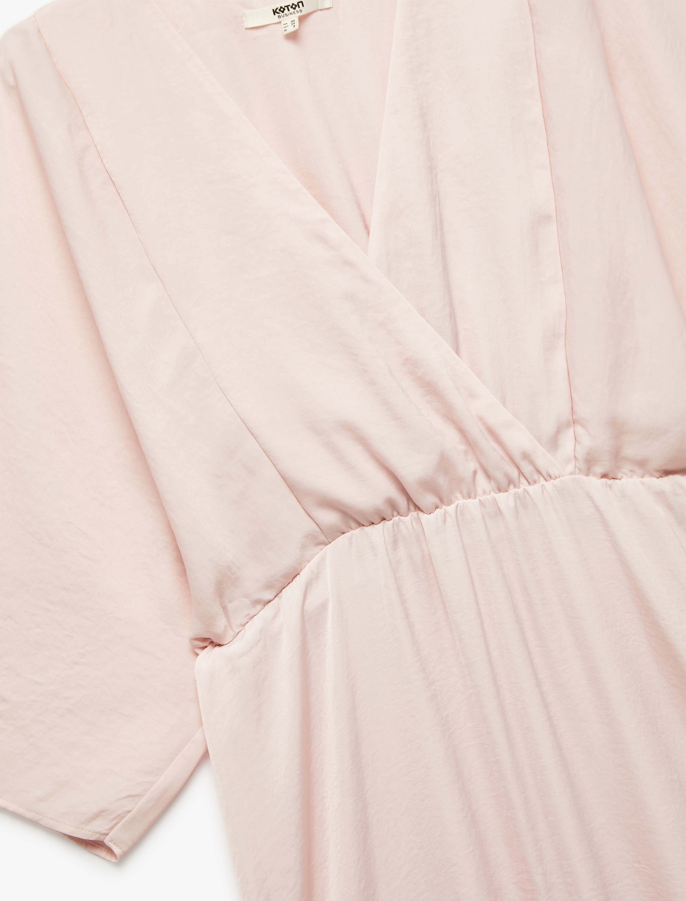   Aerobin Kumaş Bol Kalıp Kruvaze Yaka Yarım Yarasa Kollu Uzun Saten Elbise